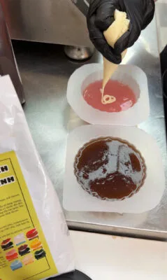 Khám phá cách làm Bánh Trung Thu mới lạ từ 3 loại bột Lucky VN Star: Pudding Brulee, Thạch Thủy Tinh và Pudding Phô Mai Trứng Muối.